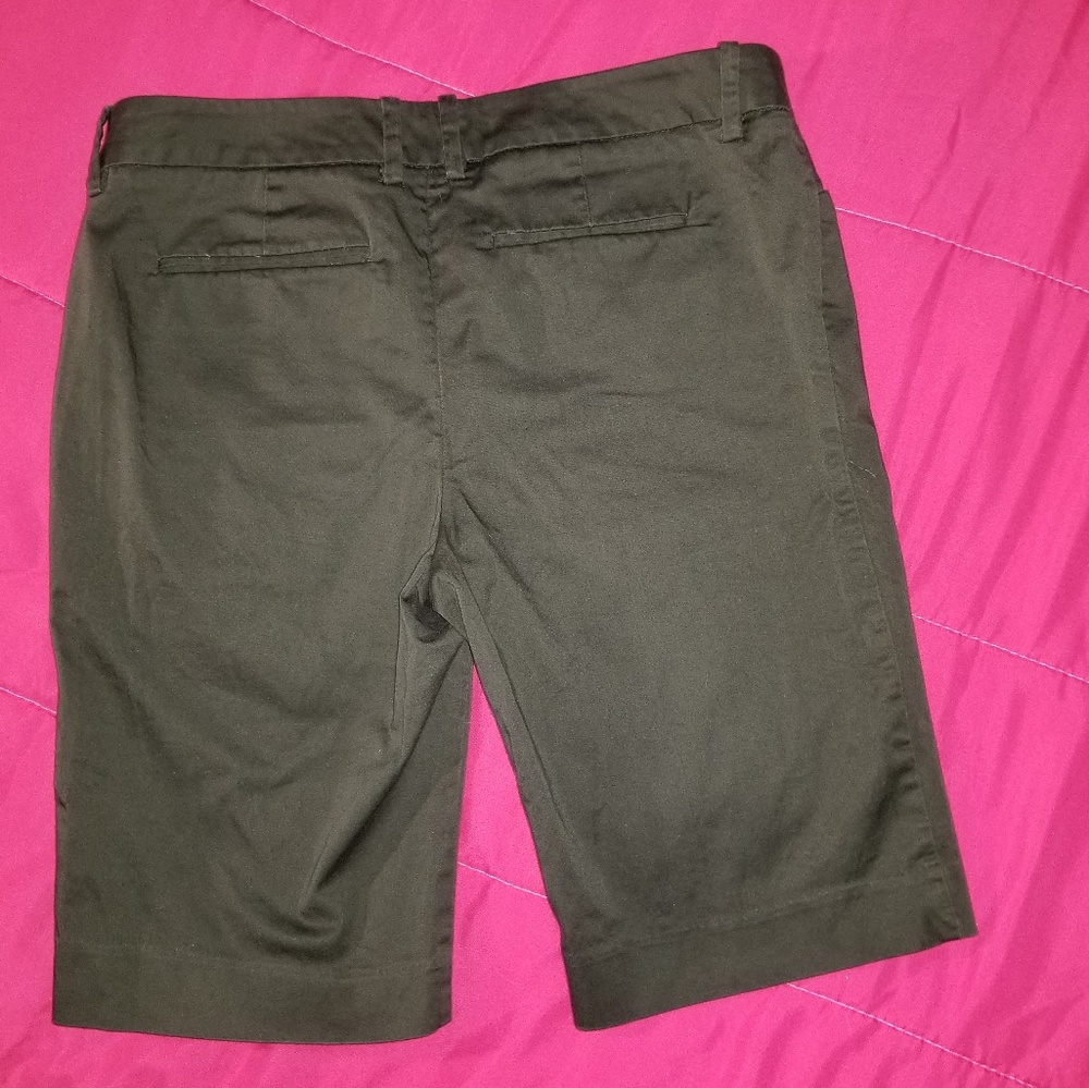 Shorts - Picture 2 of 2